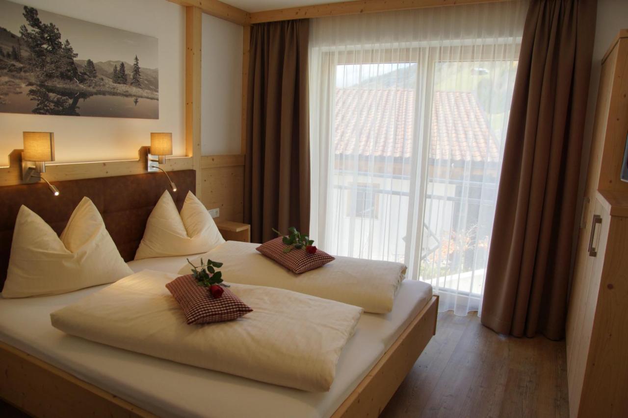 Haus Dorfblick Hotell Gerlos Eksteriør bilde