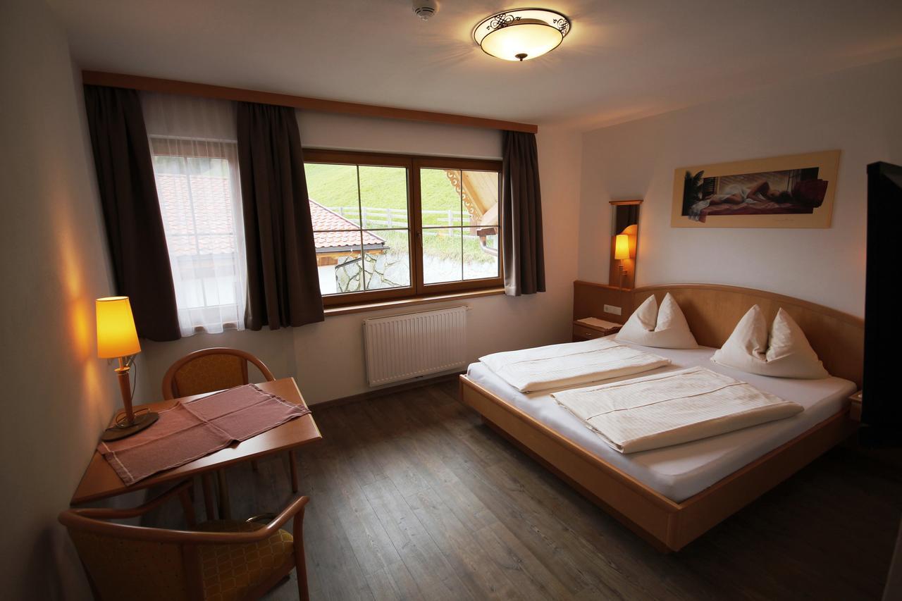 Haus Dorfblick Hotell Gerlos Eksteriør bilde