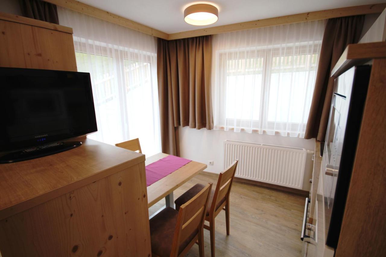 Haus Dorfblick Hotell Gerlos Eksteriør bilde